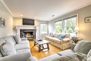 Charming Old Saybrook Cottage < 1 Mi to Beach - Image 5