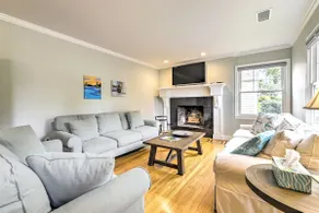 Charming Old Saybrook Cottage < 1 Mi to Beach - Image 4