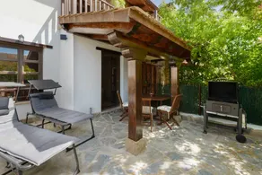 Sol Badaguas, villa, terrace, barbecue - Image 3