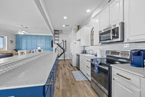 Boat Dock Access: Waterfront Freeport Home! - Image 3