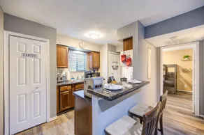 Serene Lakeside 2BR | Sunset Views & Relaxing Stay - Image 5