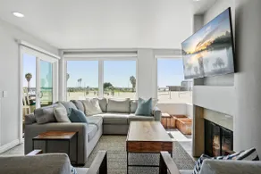Oceanfront Condo with Front Patio, Gas Grill, Fire Pit - Prime Location!! - Image 2