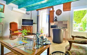 Beautiful Home In Moules - Image 4