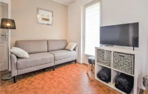 3 bedroom lovely home in Saint-Aubin-sur-Mer - Image 3