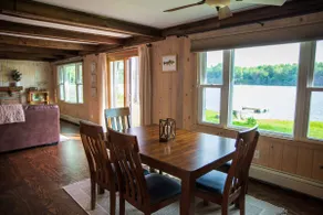 Town Lake Hideaway: Sun, Fun & Lakeside Bliss – Your Perfect Summer Escape! - Image 5