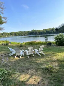 Town Lake Hideaway: Sun, Fun & Lakeside Bliss – Your Perfect Summer Escape! - Image 3