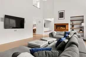 Modern 7-BR Chalet Minutes to Mt. Sunapee - Image 3