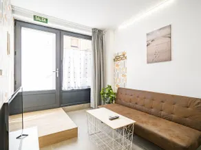 Dobo Madrid ANR2, Two single beds apartment 2 - Image 4