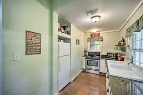 Wimberley Home on Creek + Close to Downtown! - Image 3