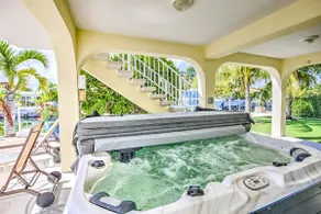 Private Pool, Hot Tub, Boat Dock, Putting Green - Image 2