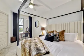 Luxury Awaits | 2BR On River | FREE Parking - Image 3