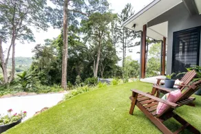 Treetops Retreat - Image 4