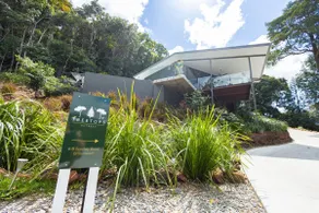 Treetops Retreat - Image 5
