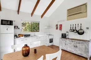 Refreshing Rainforest Retreat Kangaroo Valley - Image 5