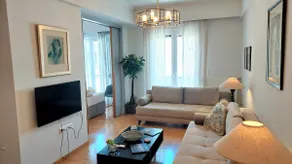 Elegant apartment in Acropolis - Image 4