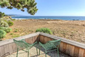 3BR for 6 w/Hot Tub & Ocean Views, Near Trails! - Image 2