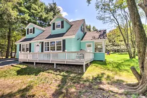 Game Room, Community Beach: Pocono Home! - Image 3