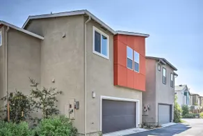 Pet-Friendly Elk Grove Retreat w/ Balcony! - Image 3