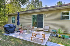 Peaceful Athens Retreat at Sleepy Hollow Lake - Image 2