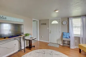 Albany Family Lake Getaway Near State Parks! - Image 5