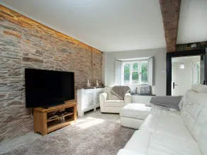 The Barn House - Image 5