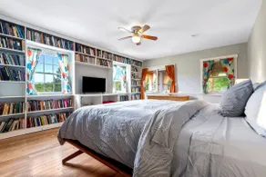 Poet's Nook: Cozy and Private 1BR Apartment - Image 3