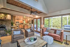 100-Year-Old Farmhouse w/ Hot Tub on 5 Acres! - Image 4