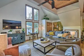100-Year-Old Farmhouse w/ Hot Tub on 5 Acres! - Image 3