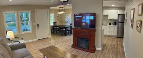 Wilson, Two Bedroom House in Historic Loveland - Image 2