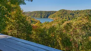 Renovated Cottage! Overlooks Dale Hollow! - Image 2
