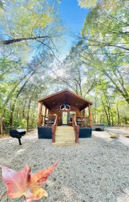 BRAND NEW Mountain Fork River Front cabins located in Smithville! - Image 3