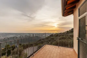 Villa „Martina“ mit Pool, Terrasse und haustierfreundlich - Image 2
