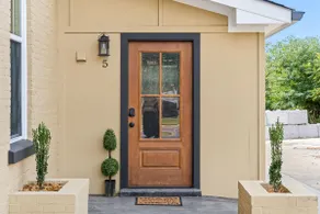 Todd's Place in Downtown Clarksville (638 Madison St, #5) - Image 2