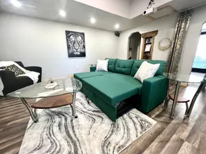 The Hummingbird: Lux 1Bed 1Bath Hideaway Sleeps 4 - Image 3