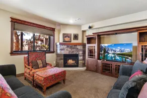 Large home near Lake Estes! - Image 2
