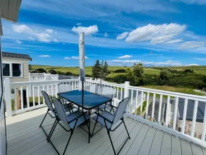 3 Bedroom Holiday Home in Newquay - Valley Views - Image 2