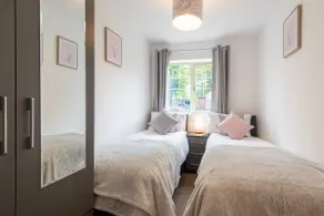 No 14 - Image 3