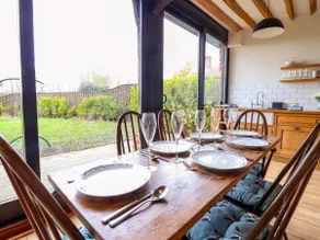 Fishpond House, Sotherton - Image 5