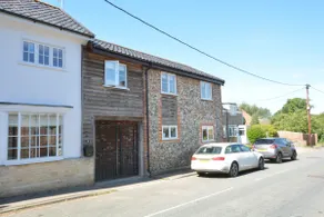 May Barn, Ixworth - Image 2