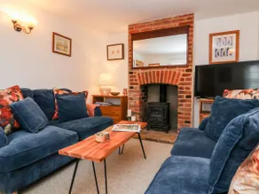 Cobblers Cottage, Southwold - Image 3