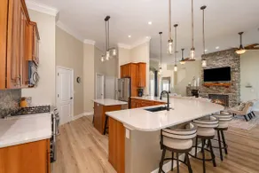 Beautiful waterfront 5 BR home with pool, kayaks - Image 4