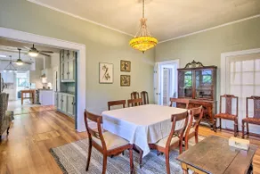 Pet-Friendly Natchez Home: Walk to Downtown! - Image 3