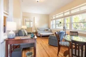Gather in Spacious 3 Bedroom 2 Bath Retreat - Image 2