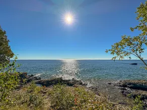 Hoyllara: A classic cabin on Lake Superior - Image 5