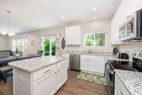 1344 soaring way NEW Cheerful 5 bedroom home in quiet suburban area - Image 2