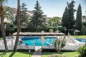 Ma7B-Stunning Holiday Home Top Location - Image 2