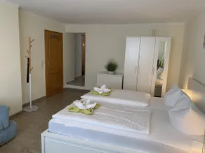 Rental-View of part of the sea-Luxury-Private bathroom - Image 4