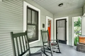 Cute & KOZE, walking distance to downtown Brenham! - Image 4