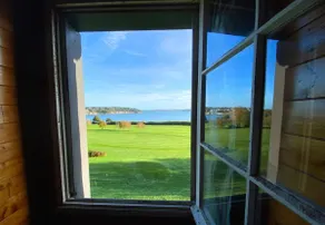 House on the golf course with sea views - Image 4