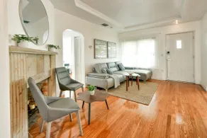 Designer Shenandoah House - Image 2